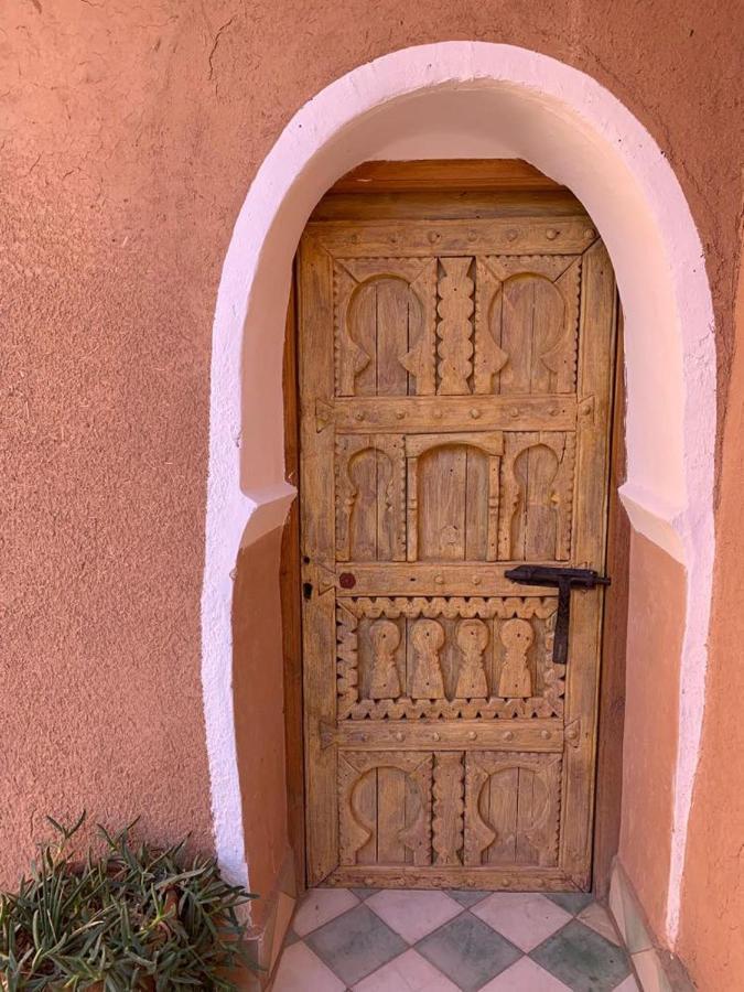 Tigmi Hamid Decouverte Des Traditions Et De La Culture Berbere Ait Ben Haddou Bagian luar foto