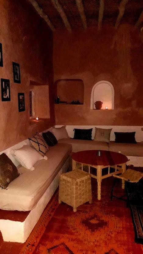 Tigmi Hamid Decouverte Des Traditions Et De La Culture Berbere Ait Ben Haddou Bagian luar foto