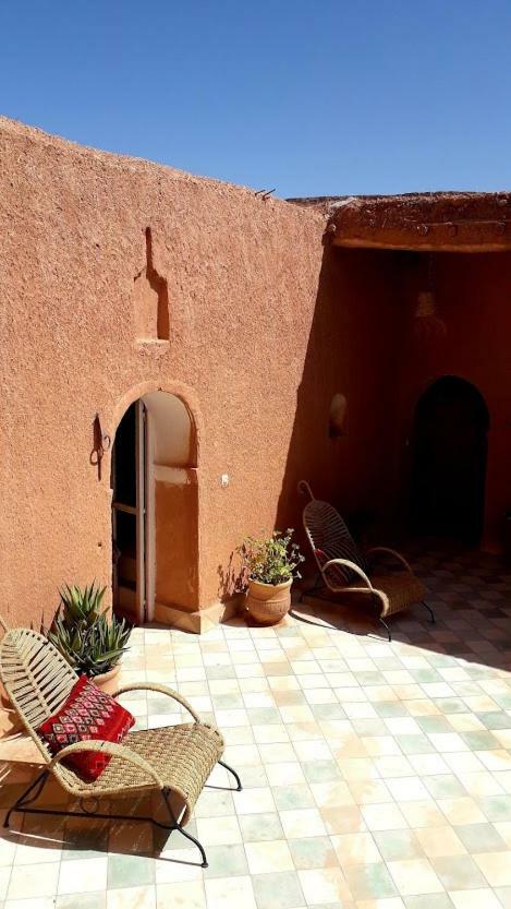 Tigmi Hamid Decouverte Des Traditions Et De La Culture Berbere Ait Ben Haddou Bagian luar foto