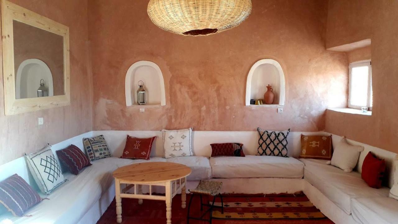 Tigmi Hamid Decouverte Des Traditions Et De La Culture Berbere Ait Ben Haddou Bagian luar foto