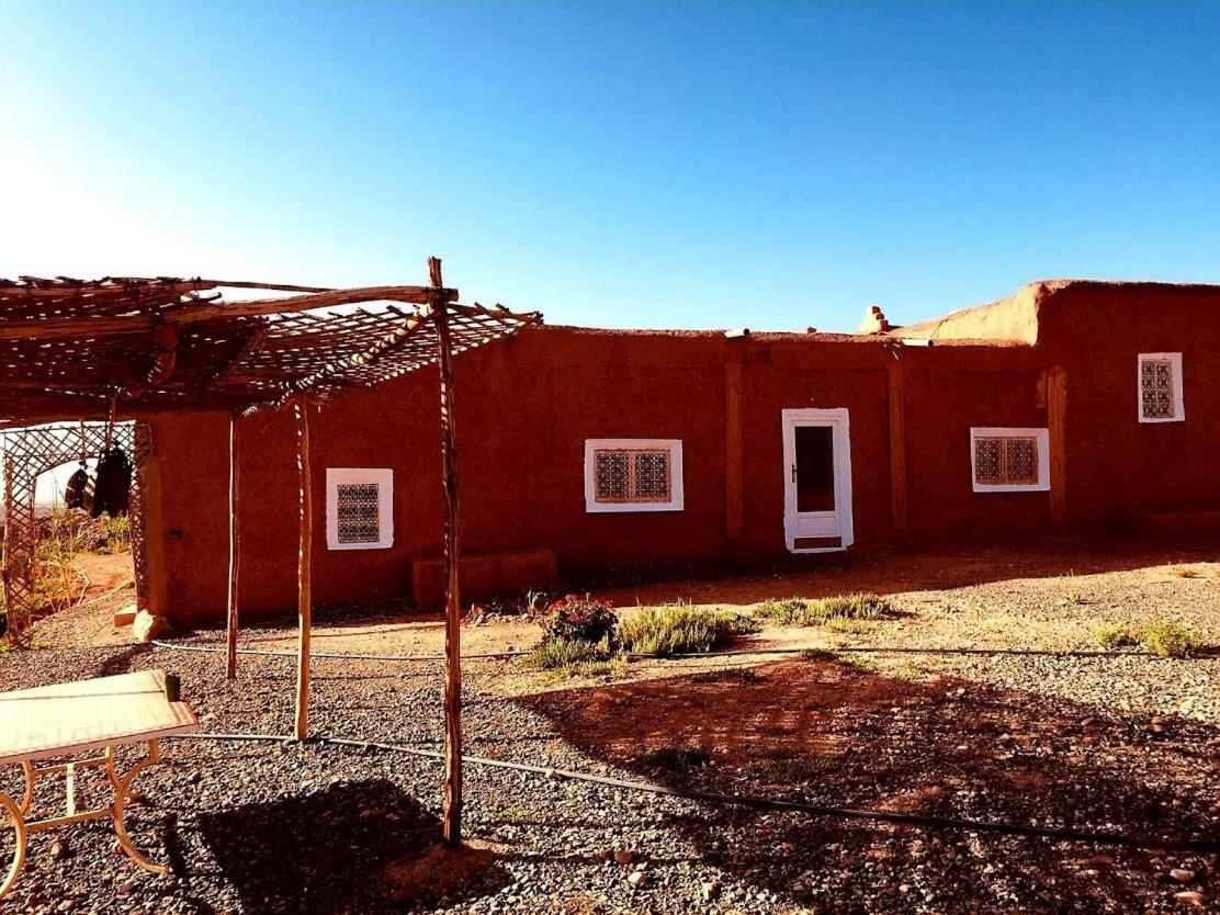 Tigmi Hamid Decouverte Des Traditions Et De La Culture Berbere Ait Ben Haddou Bagian luar foto