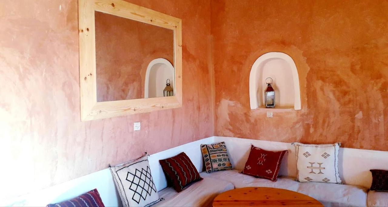 Tigmi Hamid Decouverte Des Traditions Et De La Culture Berbere Ait Ben Haddou Bagian luar foto